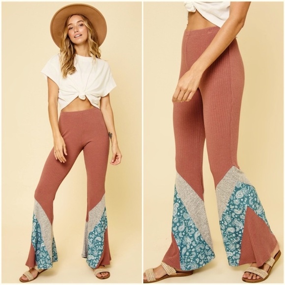 BOHO paisley flared knit pants! ππ₯° - Picture 1 of 4
